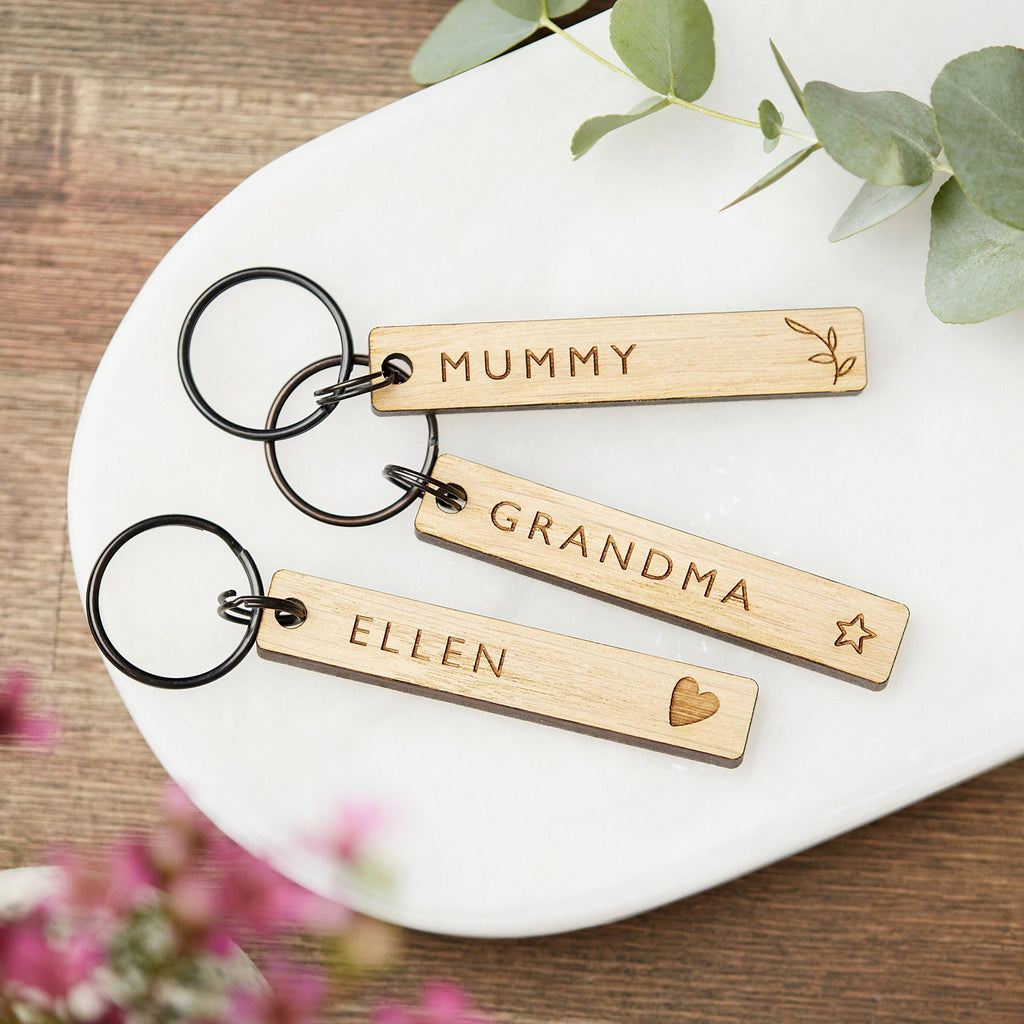 Wooden Keyring Personalised - with leaf, star or heart design.