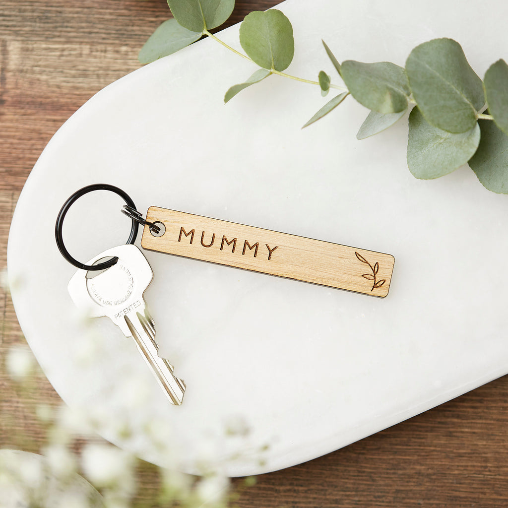 Wooden Keyring Personalised - with leaf, star or heart design.